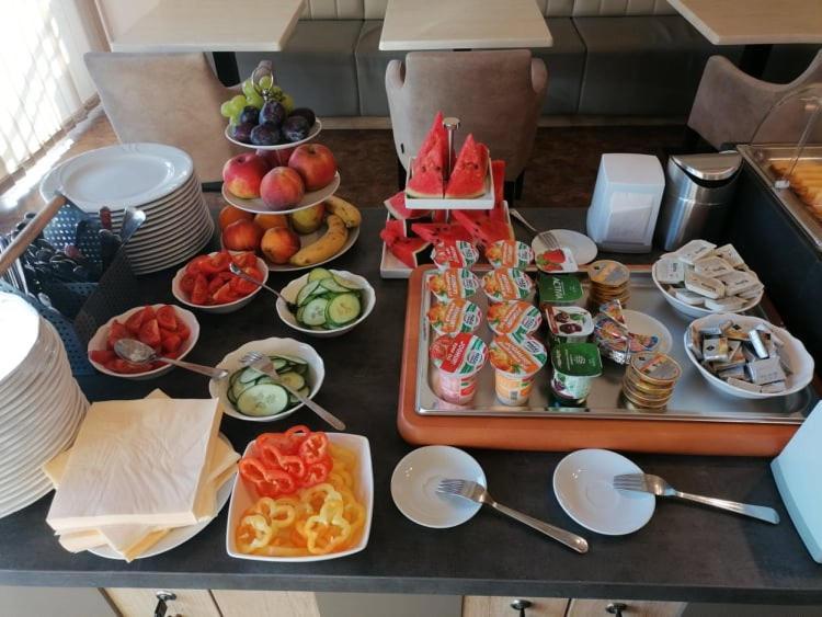 Hotel Dolce Vita Балатонкенесе Екстериор снимка