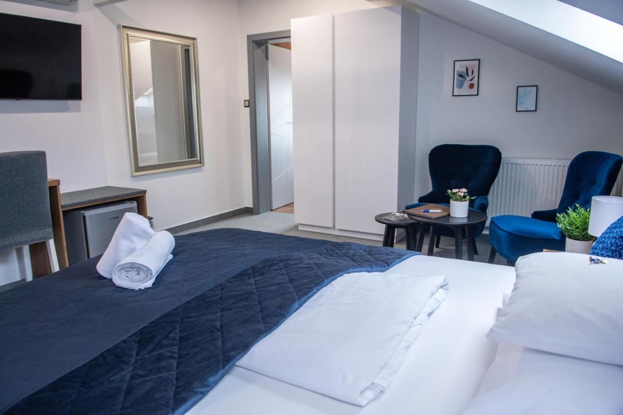 Hotel Dolce Vita Балатонкенесе Екстериор снимка