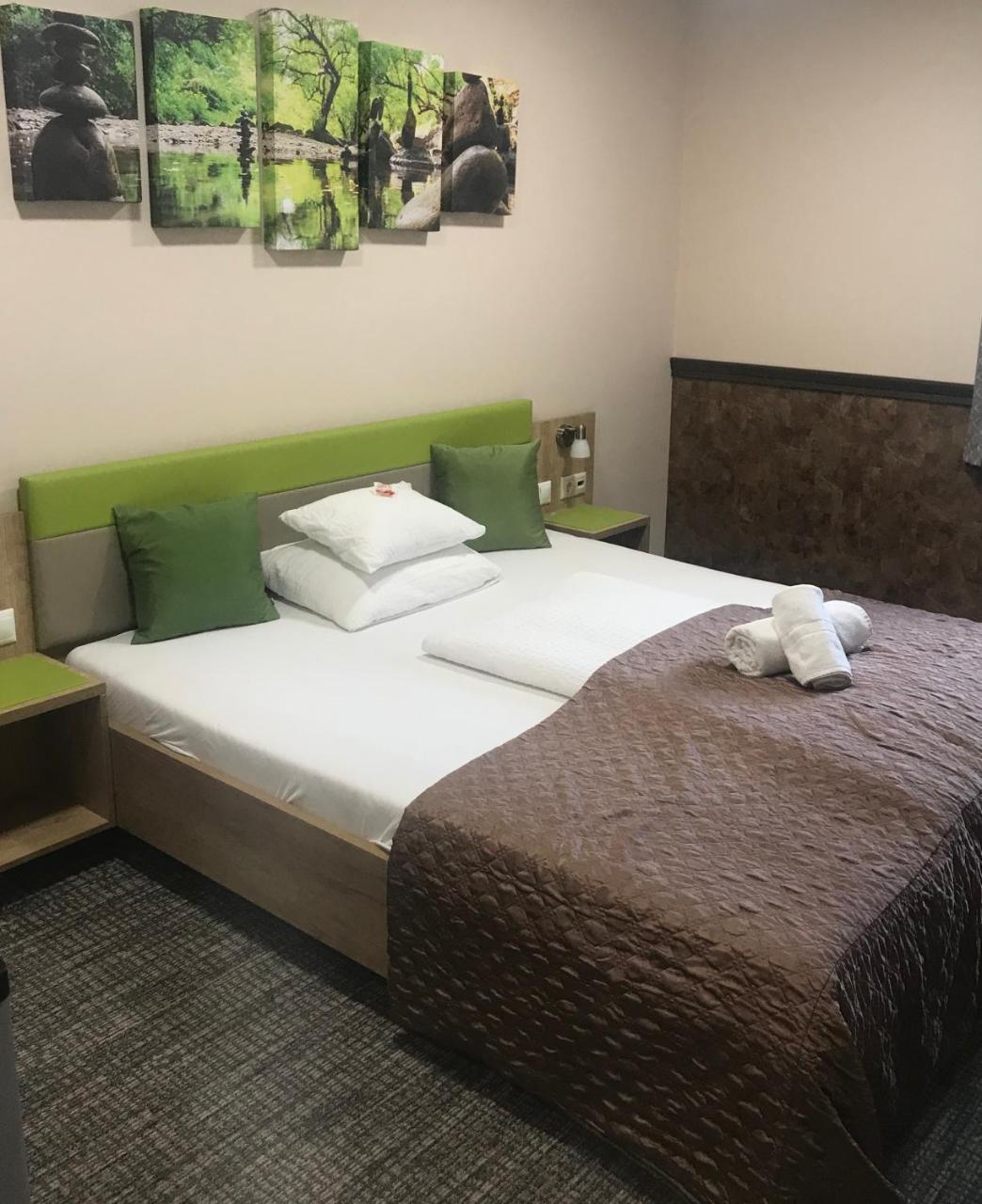 Hotel Dolce Vita Балатонкенесе Екстериор снимка